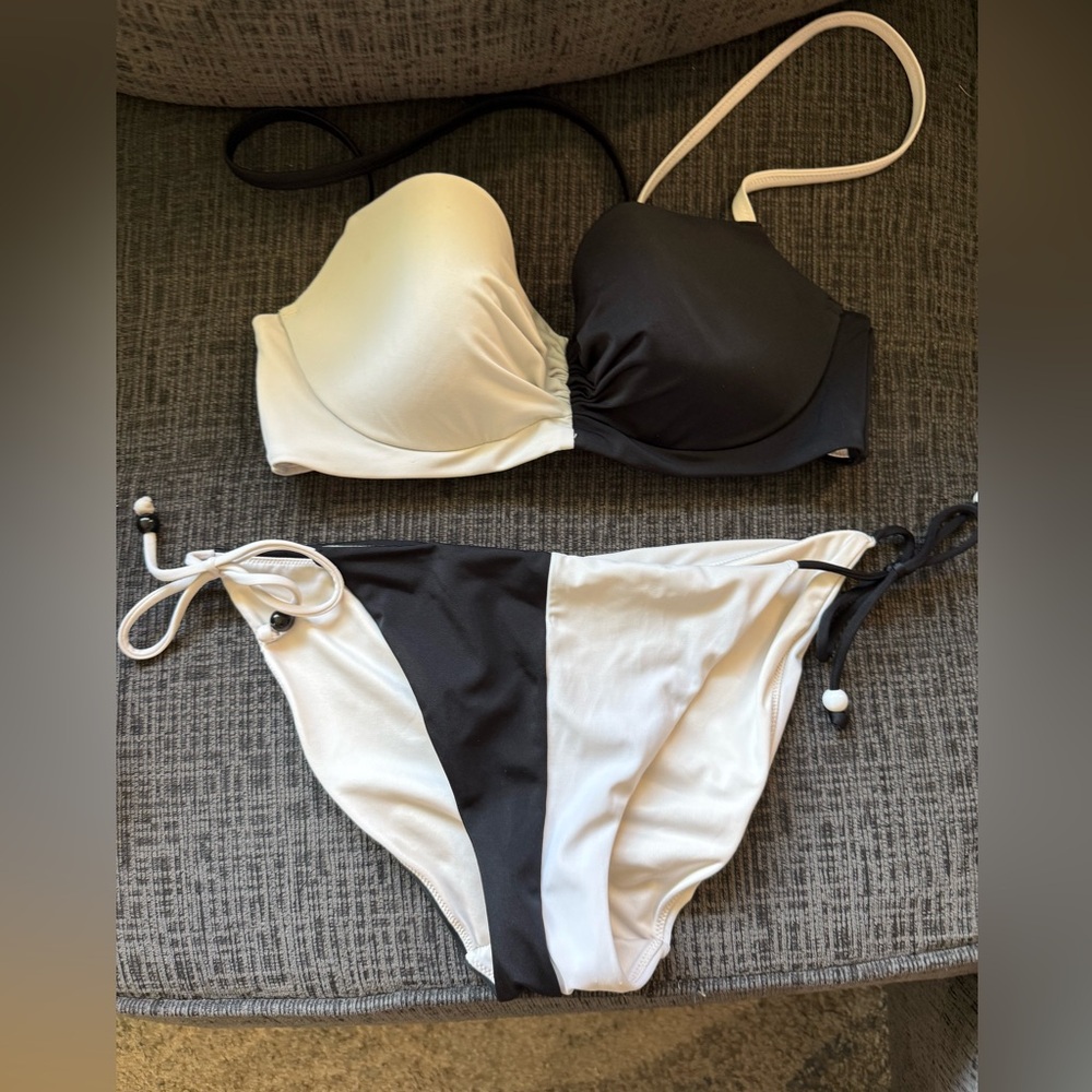 Black and White Victoria’s Secret Bikini Set